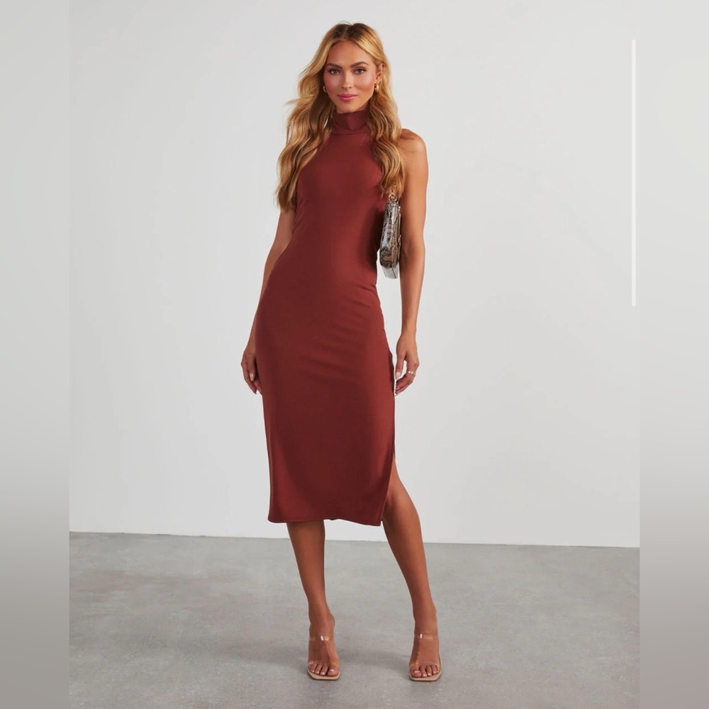 FORE Rust Brown Halter Open Back Midi Dress Size M Bodycon Side Slit
